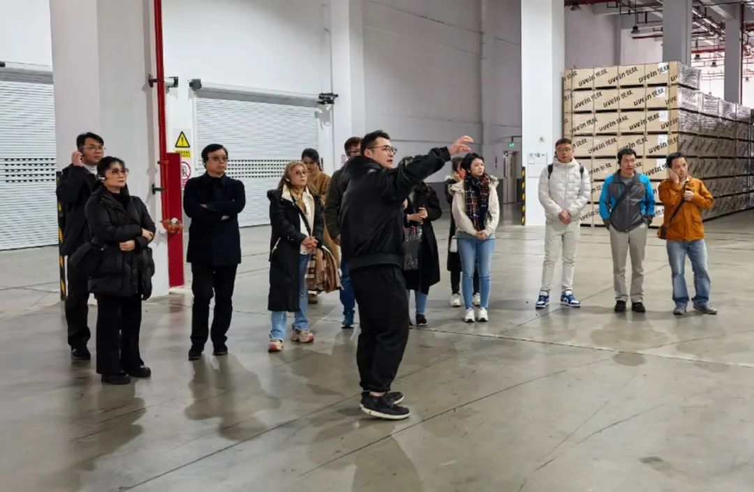 臺(tái)灣客戶來訪，〈哪吒 2〉助力，共鑒原創(chuàng)輝煌